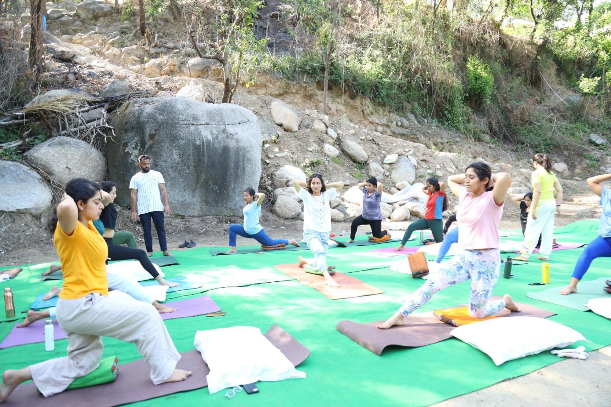 Dev Bhoomi Farms & Cottages Dharamshala Dış mekan fotoğraf