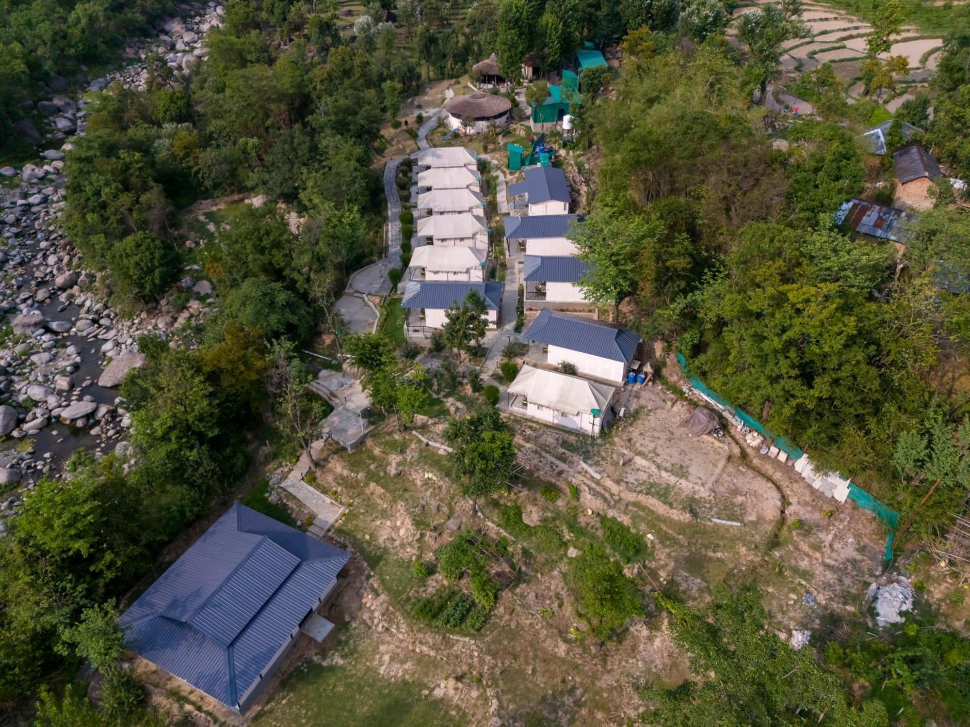 Dev Bhoomi Farms & Cottages Dharamshala Dış mekan fotoğraf