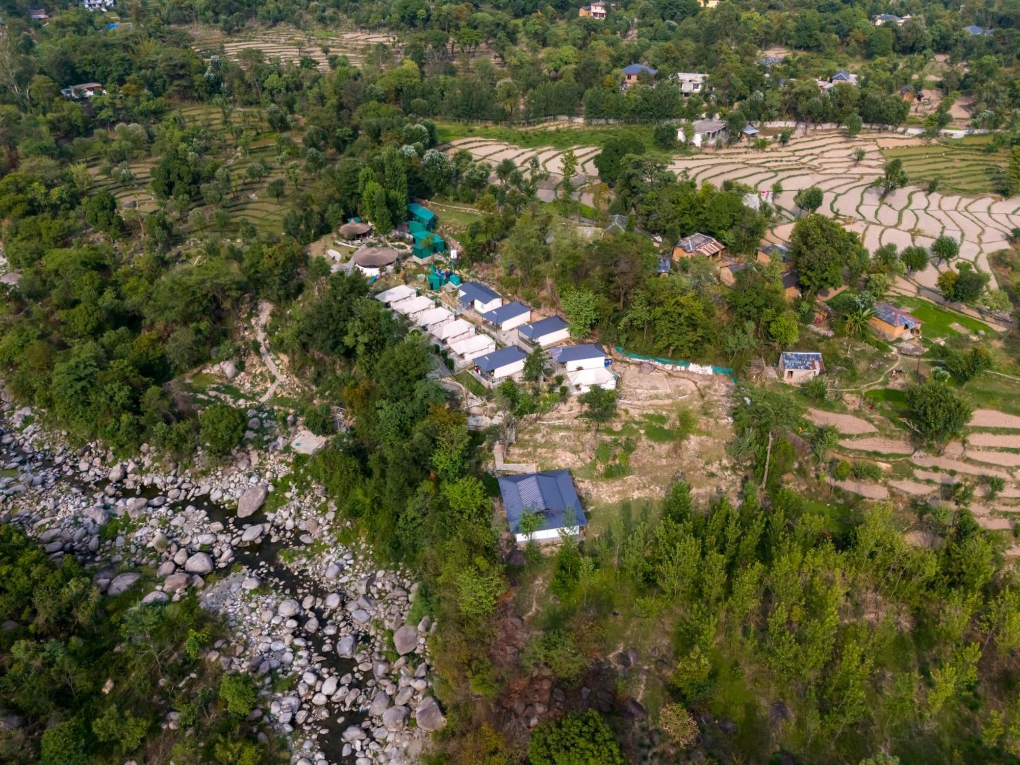 Dev Bhoomi Farms & Cottages Dharamshala Dış mekan fotoğraf